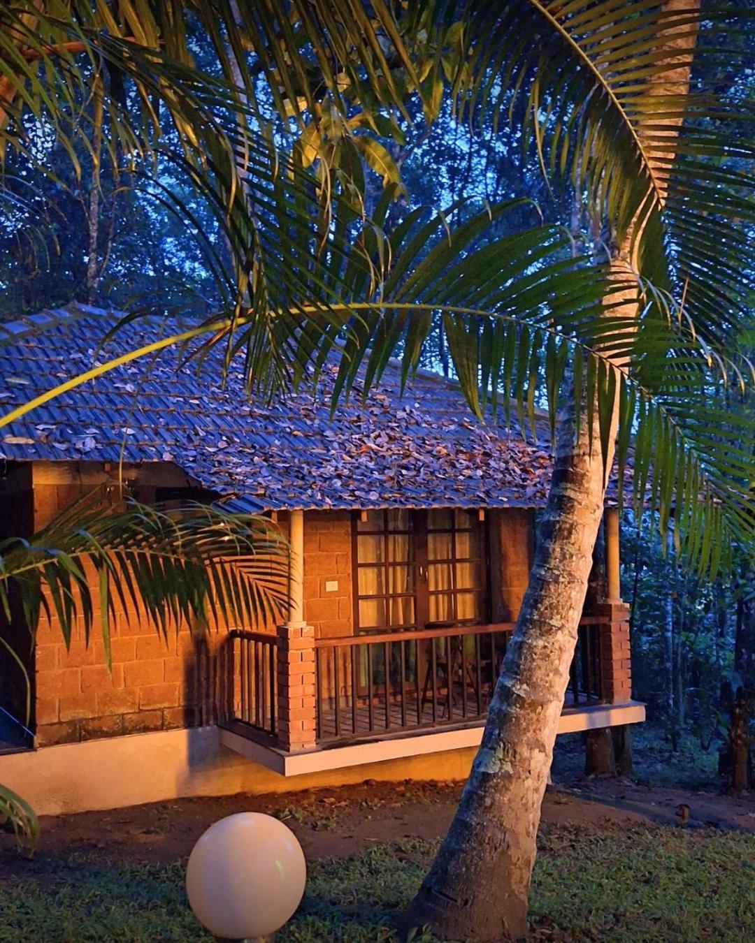 Raindrops Resorts Wayanad Sultan Bathery Esterno foto
