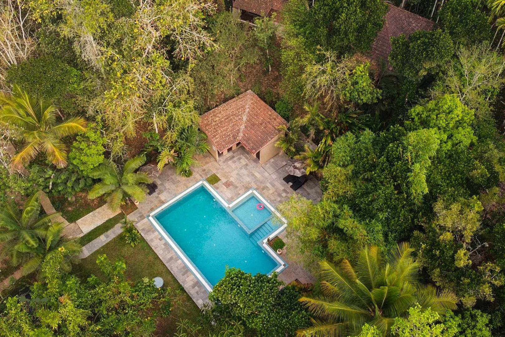 Raindrops Resorts Wayanad Sultan Bathery Esterno foto