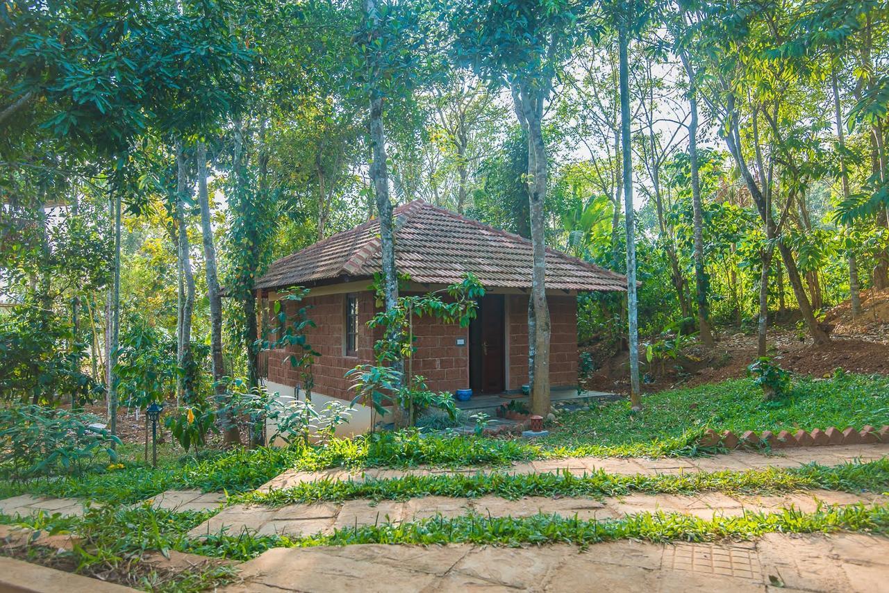 Raindrops Resorts Wayanad Sultan Bathery Esterno foto